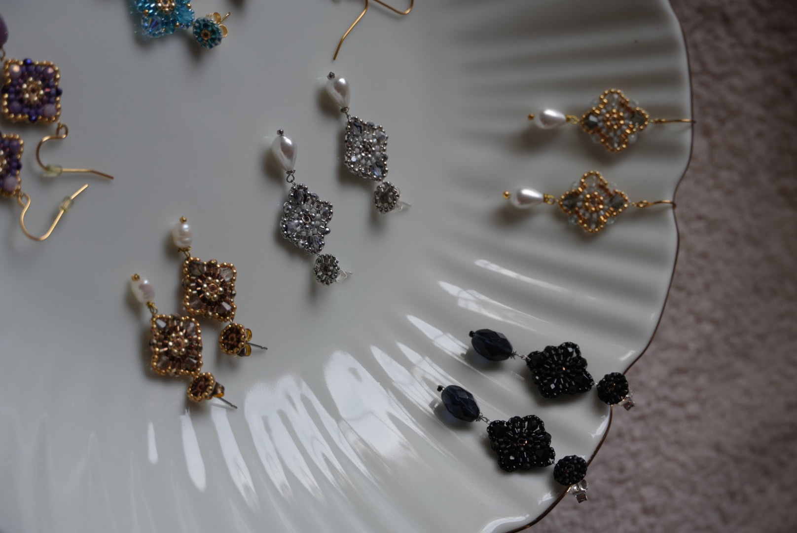 Galeriebild 5 aus dem Perlen-Ohrringe Workshop